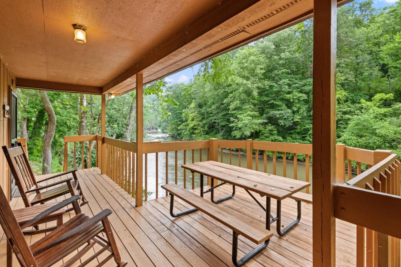 2 Bed 1 Bath Vacation Home In Whittier Exteriér fotografie